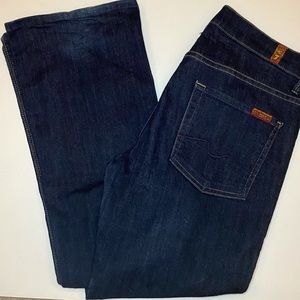 SOLD- Women’s bootcut jeans
